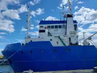 Navire porte-conteneurs à vendre