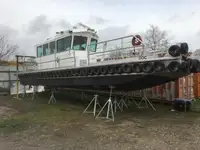 Bateau d'équipage à vendre