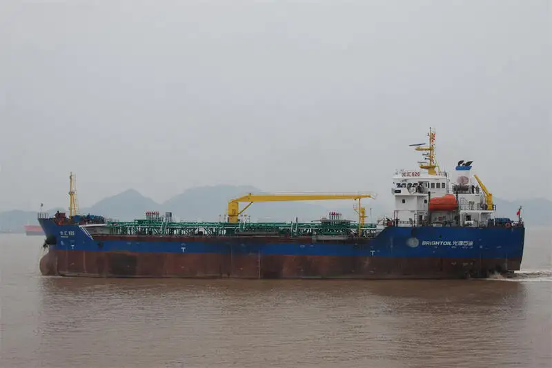 Pétrolier, Chimiquier à vendre