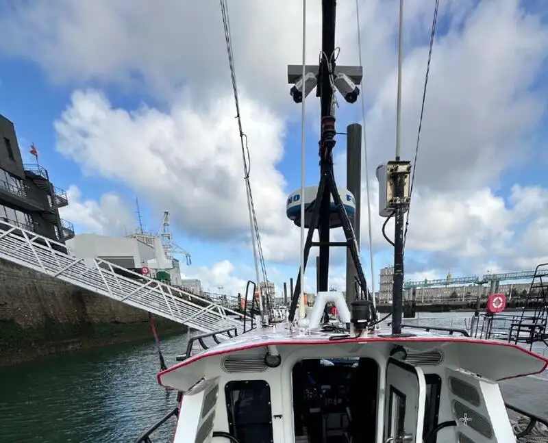 Bateau pilote à vendre