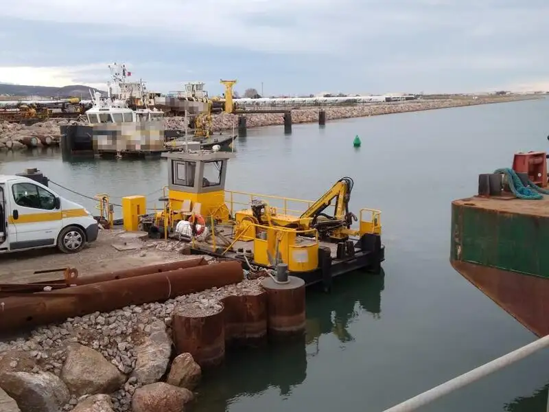 Barge à vendre