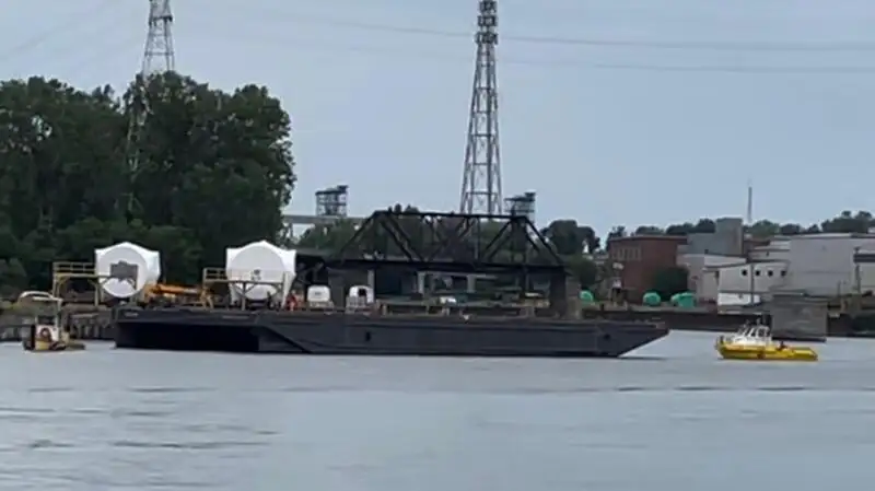 Barge à vendre