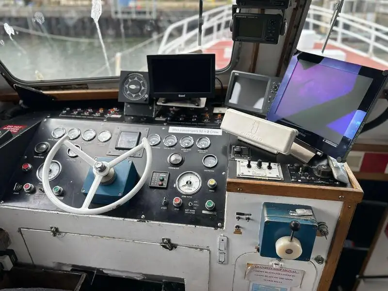 Traversier à vendre