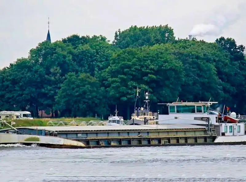 Barge à vendre