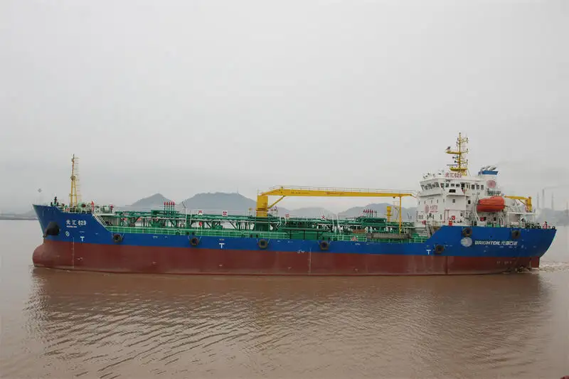Pétrolier, Chimiquier à vendre
