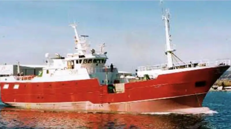 Navire palangrier à vendre