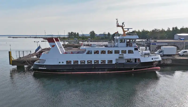 Bateau à moteur à vendre