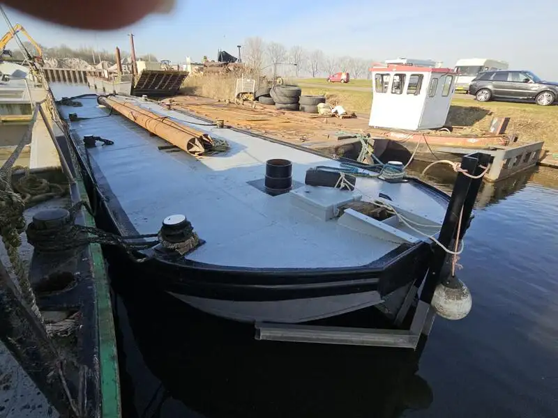 Barge à vendre