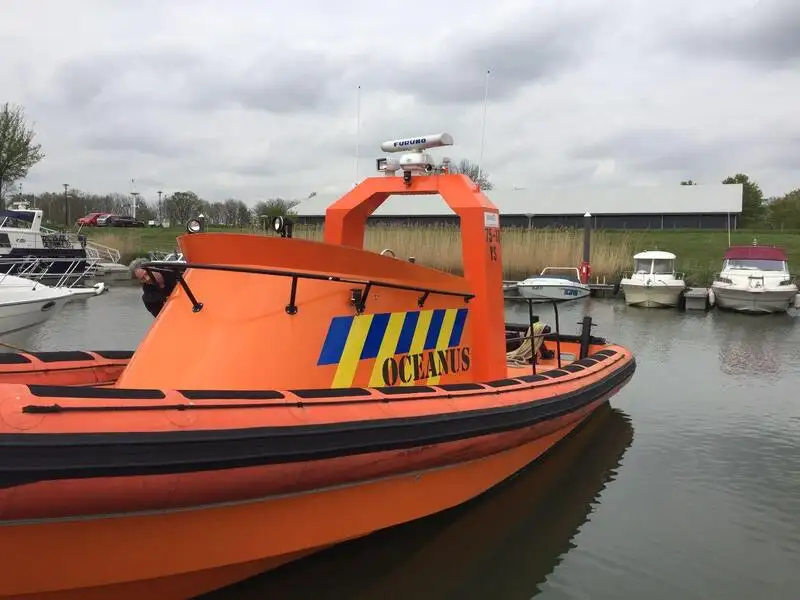Bateau pneumatique rigide à vendre
