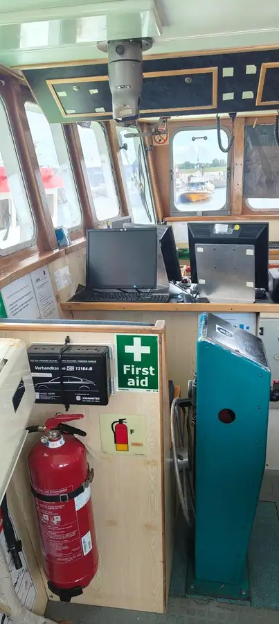 Navire de ravitaillement à vendre