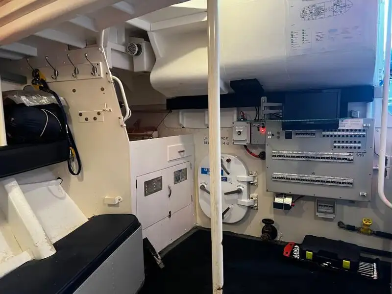 Bateau d'équipage à vendre