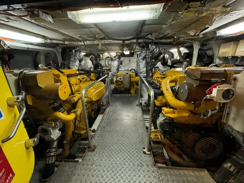 Bateau d'équipage à vendre