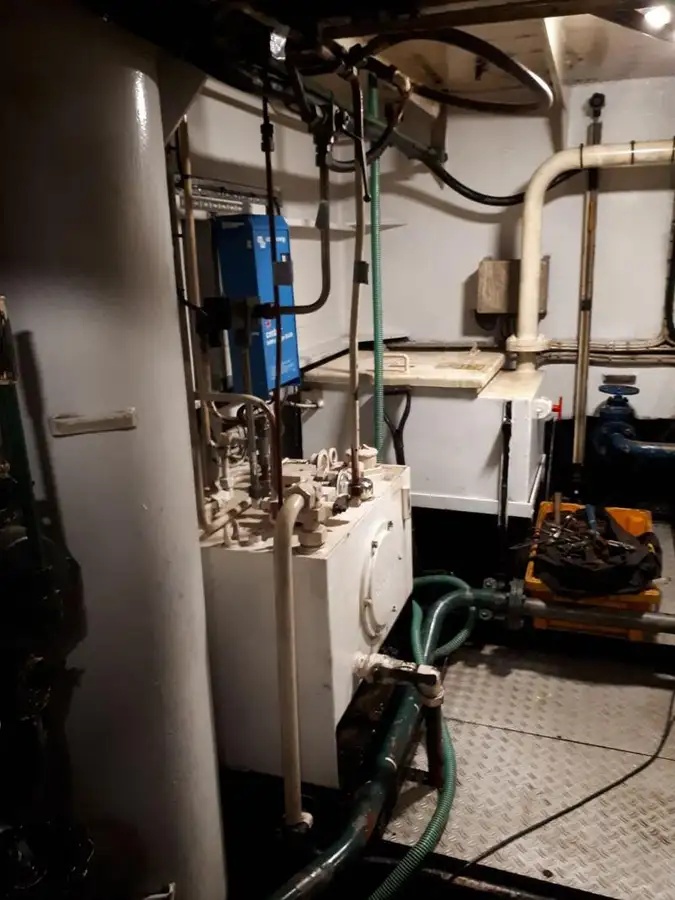 Polyvalent à vendre