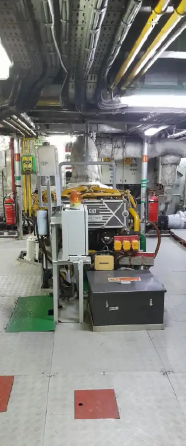 Bateau d'équipage à vendre