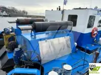 Bateaux de travail à vendre