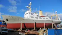 Navire de recherche à vendre