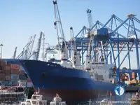 Navire frigorifique à vendre