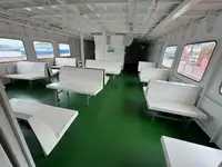 Bateau à moteur à vendre