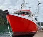 Chalutier de pêche à vendre