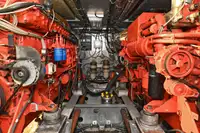 Bateau à moteur à vendre