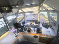 Bateau pilote à vendre