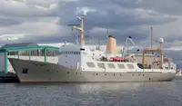 Navire de recherche à vendre