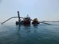 Bateaux de travail à vendre