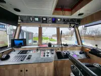 Bateaux de travail à vendre