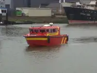 Bateaux de travail à vendre