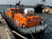 Bateau d'équipage à vendre