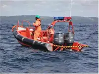 Navire de sauvetage à vendre