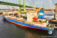 Navire frigorifique à vendre