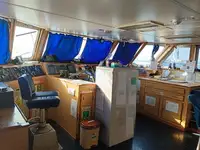 Bateau d'équipage à vendre
