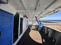 Chalutier de pêche à vendre