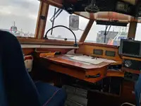 Bateaux de travail à vendre