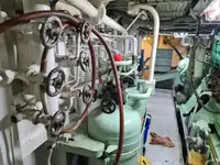 Navire palangrier à vendre