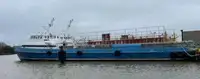 Bateau d'équipage à vendre