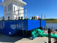 Bateaux de travail à vendre