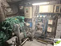 Bateau à moteur à vendre