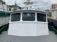Bateau d'équipage à vendre