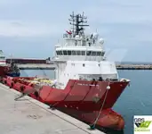 Navire de ravitaillement à vendre