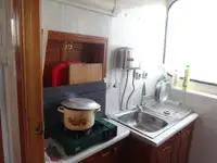 Bateau à moteur à vendre