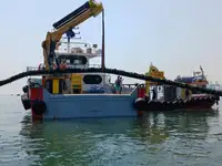Bateaux de travail à vendre