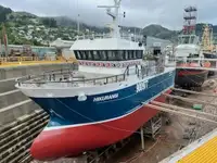 Chalutier de pêche à vendre