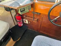 Bateaux de travail à vendre