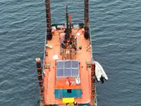 Bateaux de travail à vendre
