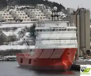 Navire de ravitaillement à vendre