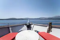 Bateau à moteur à vendre