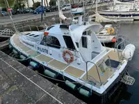 Bateau pilote à vendre