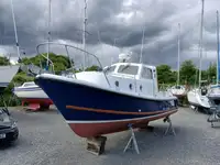 Bateaux de travail à vendre